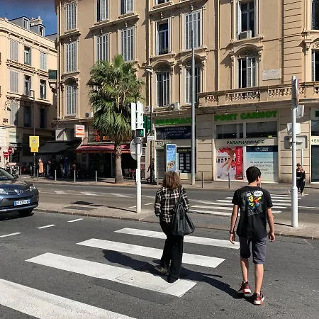 Loft 3 Pièces Duplex 3 étoiles Calme Centre à 5 Mn Des Plages Et Palais * Cannes